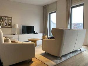 Place Londres/Place Luxembourg Duplex Penthouse Meublé