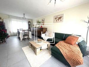 Maison semi-individuelle de lotissement