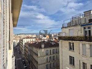 T4 DERNIER ETAGE - AU COEUR DES 5 AVENUES