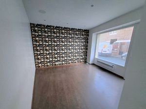 LOCAL COMMERCIAL OU LIBERAL