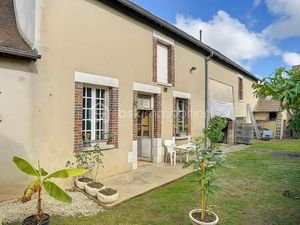 Maison 4 pièces de 90 m² à La Chapelle sur Aveyron