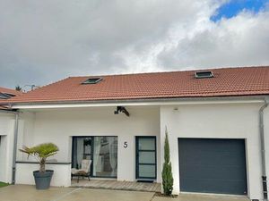 Appartement 5 pièces + garage + place parking