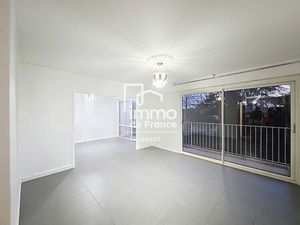 Appartement 5 pièce(s) à louer - LAVAL