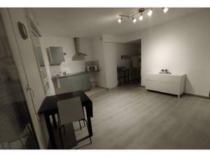 Studio / 30m² / Rosny-sous-Bois (RER E)