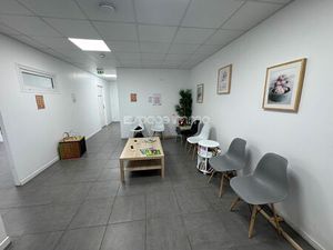 CABINET AU SEIN D'UN POLE SANTE - 16 55 m² - DEVILLE LES ROUEN CENTRE