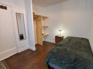 F2 entièrement rénové et meublé tout confort Centre ville Orleans