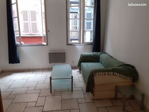 T1 bis à l'année vieux Bayonne