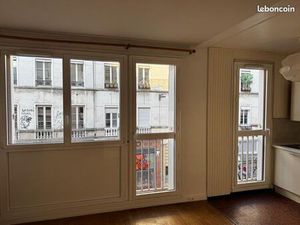 Appartement une pièce 24 m² Oberkampf  11e