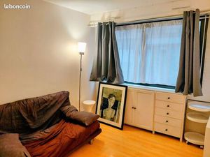 Location studio meublé