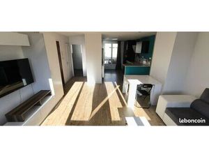 Location-appartement T4