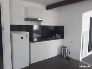 Location studio meublé