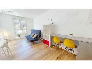 Studio 1 pièce 21 m²