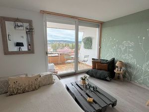 Studio meublé avec vue lac