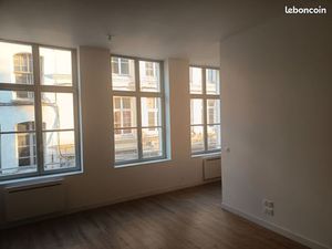 T2 neuf 45m2 hypercentre + parking