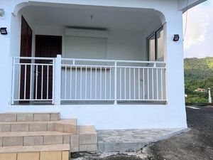 Bas de maison à louer