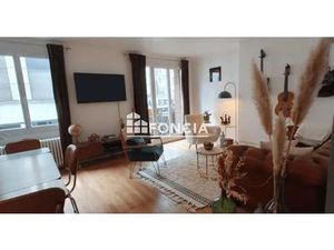 Charmant F3 hypercentre avec cave et balcon