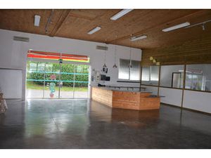 Local commercial Yssingeaux 150 m2