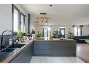 Maison de 5 pièces de 140 m² à Chanteloup-les-Vignes