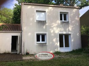 Location maison 5 pièces 88 m² à Rezé (44400)