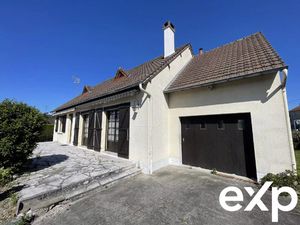 Maison 3 chambres avec garage  grenier et jardin