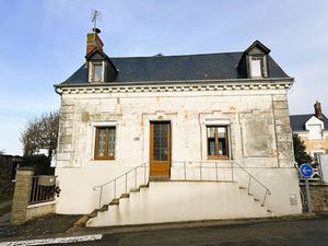 Vente jolie maison de village de 102.29 m² avec dépendance et jardin à Saint-Pierre-de-Che