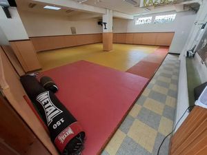 A LOUER LOCAL 150M² CENTRE NICE