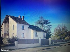 Maison Rénovée 8 Pièces 180 m2