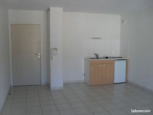 T2 50 m2 + garage 20 m2 à La Roche/Yon