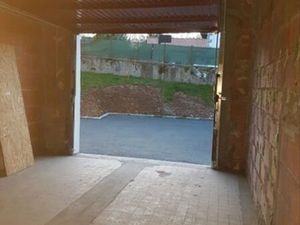 A louer grand garage 19 38m2 Cambo plein centre ville