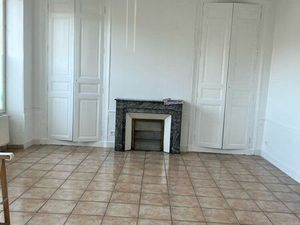 Appartement T2 rénové 51 m² – La Ferté-Bernard