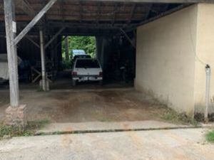 LOCATION BOX( 1 voiture) ESPALION