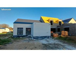 Maison meublée – location à l’année - 80m² / 3 chambres