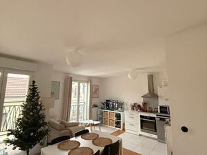 T2 Neuf + parking centre ville