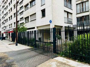 Place parking Paris 15ème proche métro Commerce/Cambronne