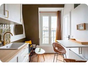 Studette 13m2 Rue Claude Chahu vue Tour Eiffel