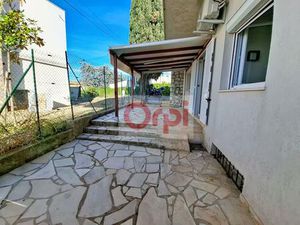 Location Appartement 1 pièce 32m² ST LAURENT DU VAR 06700