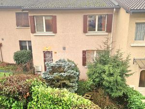 Maison jumelee de 90 m² à Saint-Etienne