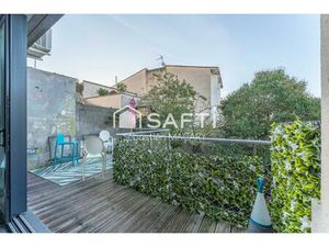 Quartier Victoire - Duplex avec terrasse plein Sud