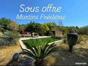 Villa T5 a Carnoules