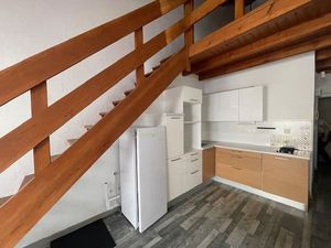APPARTEMENT F2 DUPLEX MEUBLE AVEC TERRASSE - NANCY HYPERCENTRE