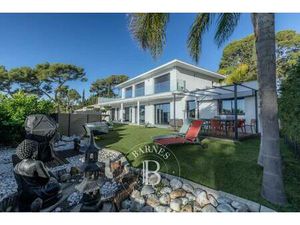 Vente - Sanary - Centre Ville - Appartement Type 4 - Proche du Port