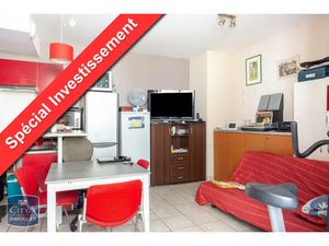 Appartement à vendre 2 pièces 37 m² - Riom (63) - 50 000€