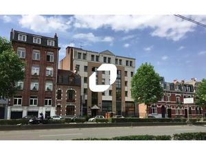 A LOUER  GRANDS BOULEVARDS