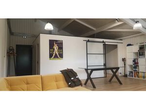 NANTES  sur les bords de Loire  loft-bureaux de 76 m² environ