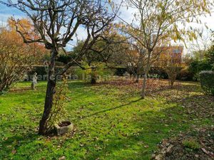 TERRAIN PLAT A BATIR - QUINCY PROCHE GARE