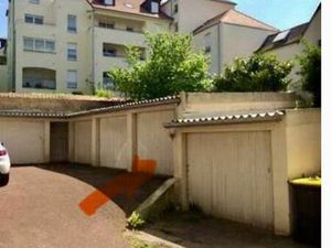 Box fermé 13 m² – Centre-ville de Sucy-en-Brie