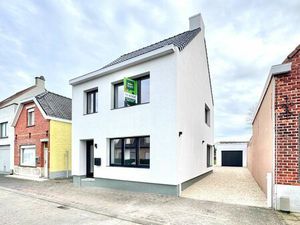 GERENOVEERDE WONING MET TUIN & GARAGE - 444 M²