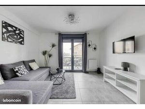 Appartement F2 meublé quartier les alouettes 400m du RER A val de Fontenay