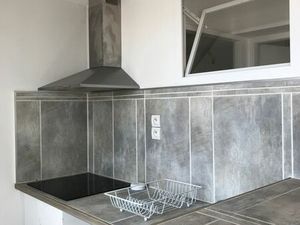 Grand T1+ bureau Vue sur toits Quartier Saint Pierre