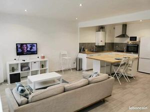 Appart T3 entièrement meublé très bien situé